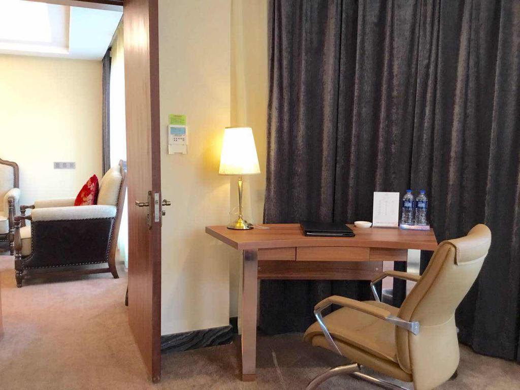 Asian Star Hotel Zhuhai Esterno foto
