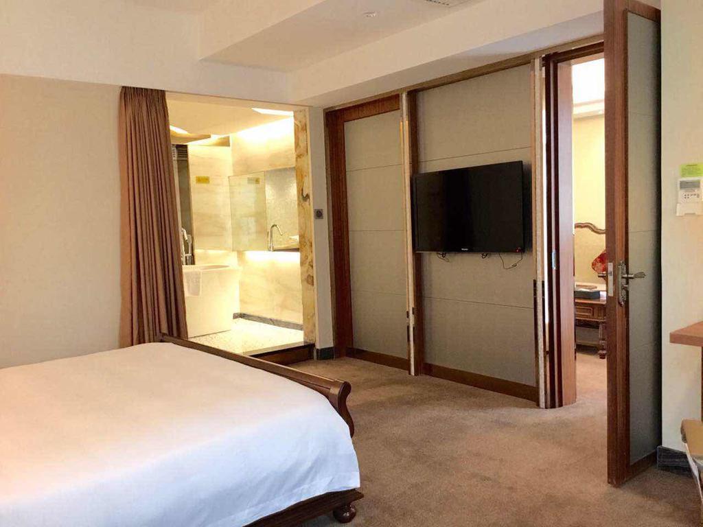 Asian Star Hotel Zhuhai Esterno foto