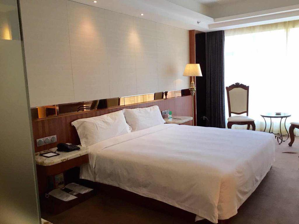 Asian Star Hotel Zhuhai Esterno foto