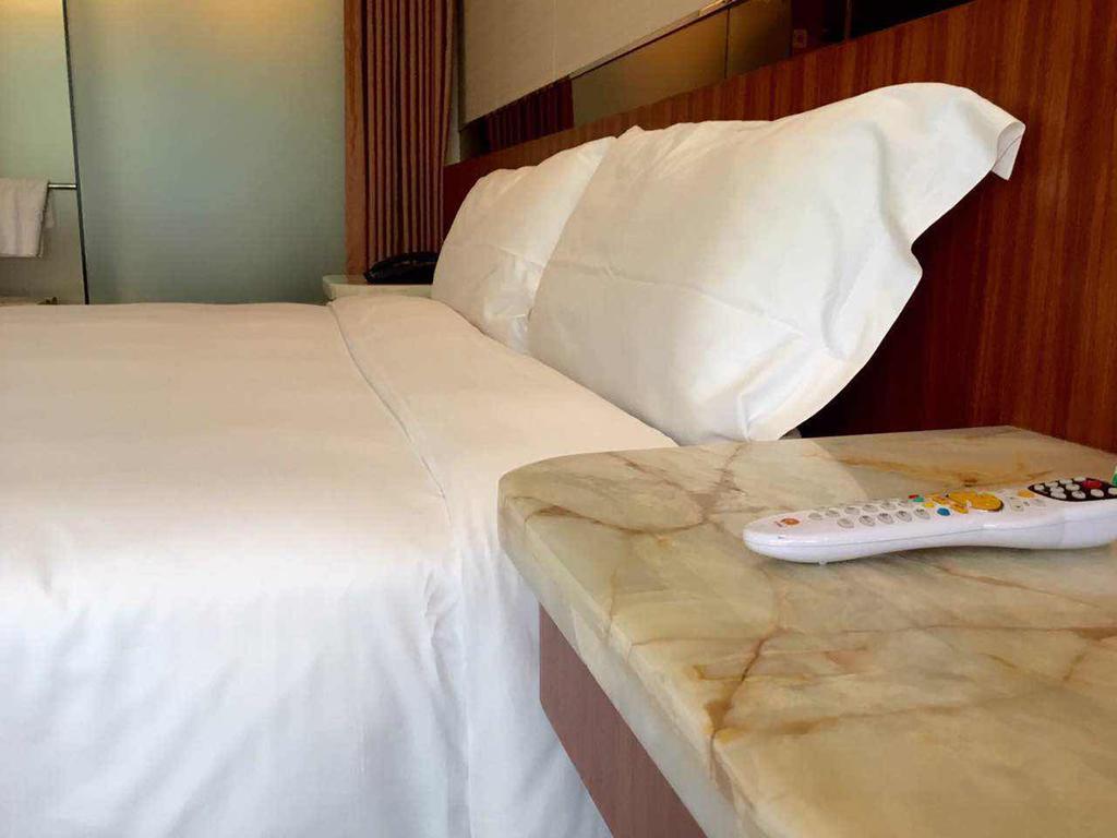 Asian Star Hotel Zhuhai Esterno foto